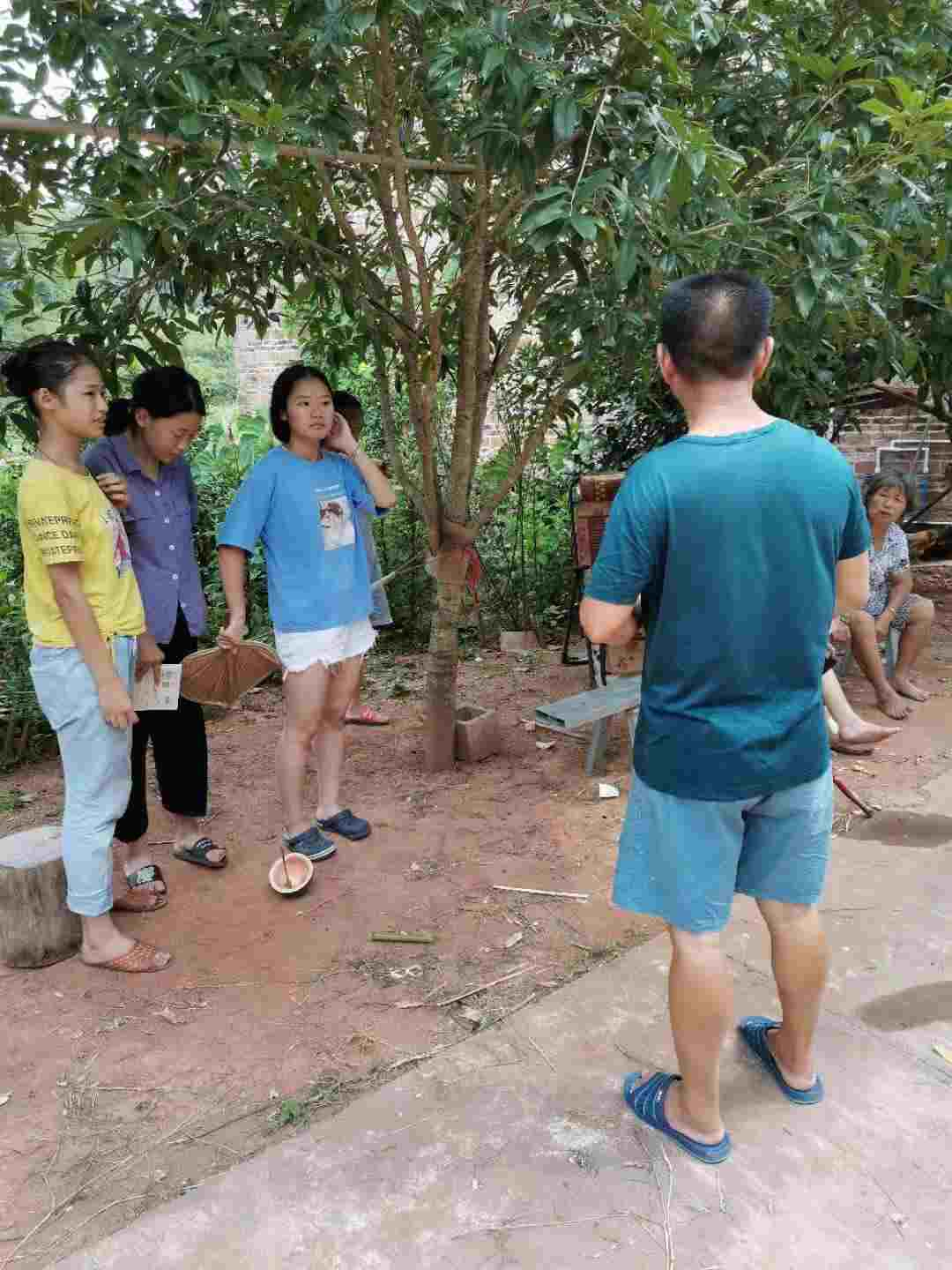 潘市镇松林完小：扎实开展防溺水教育家访工作