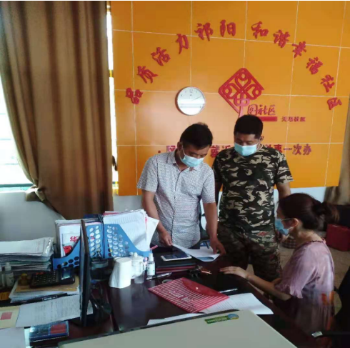 龙山街道纪工委：盯紧疫情防控跟进监督