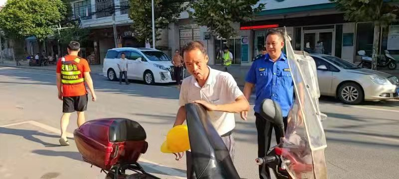 潘市镇：围绕三方面 推进开展“戴帽工程”