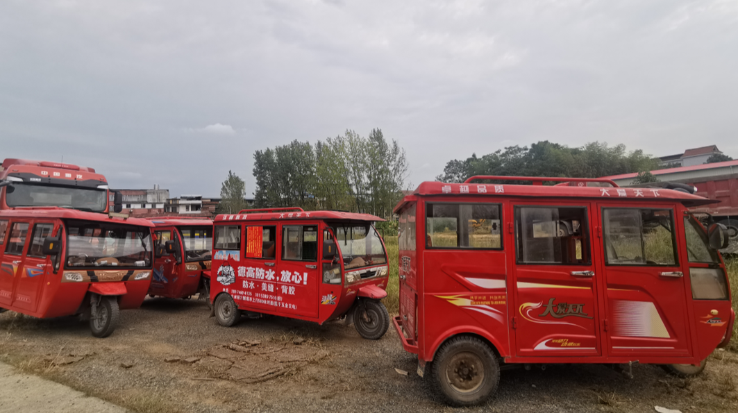 保平安 除隐患|祁阳交警严查违法载人三轮车