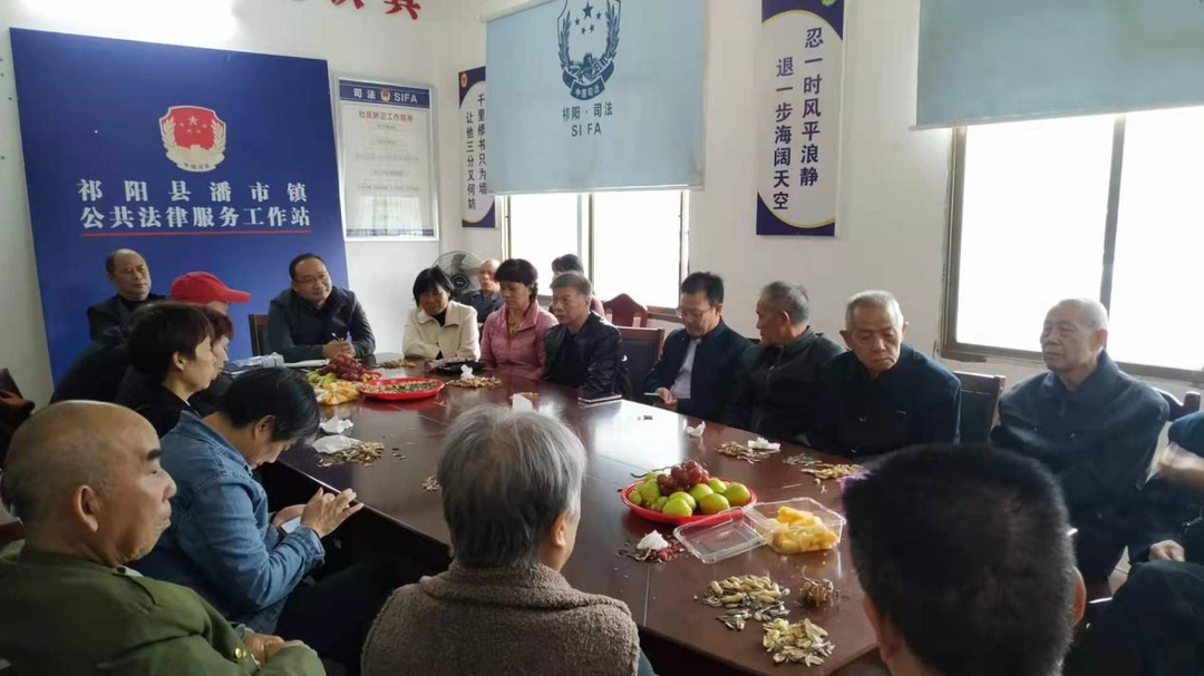 学老干楷模风采，创潘市辉煌新章