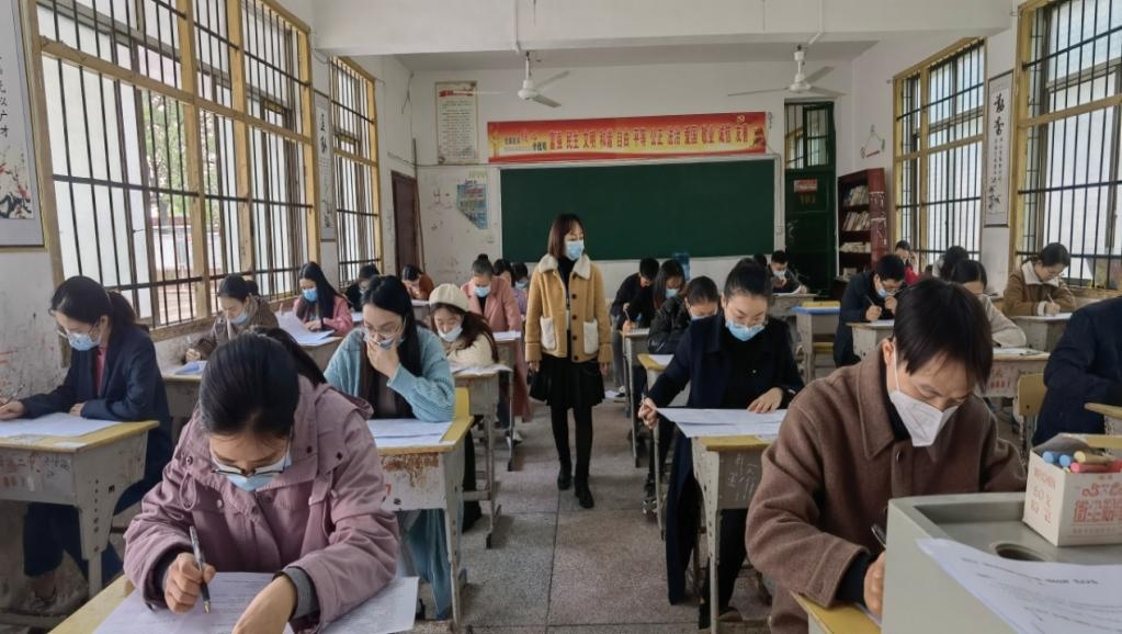 祁阳市认真组织湖南省首届财会知识大赛
