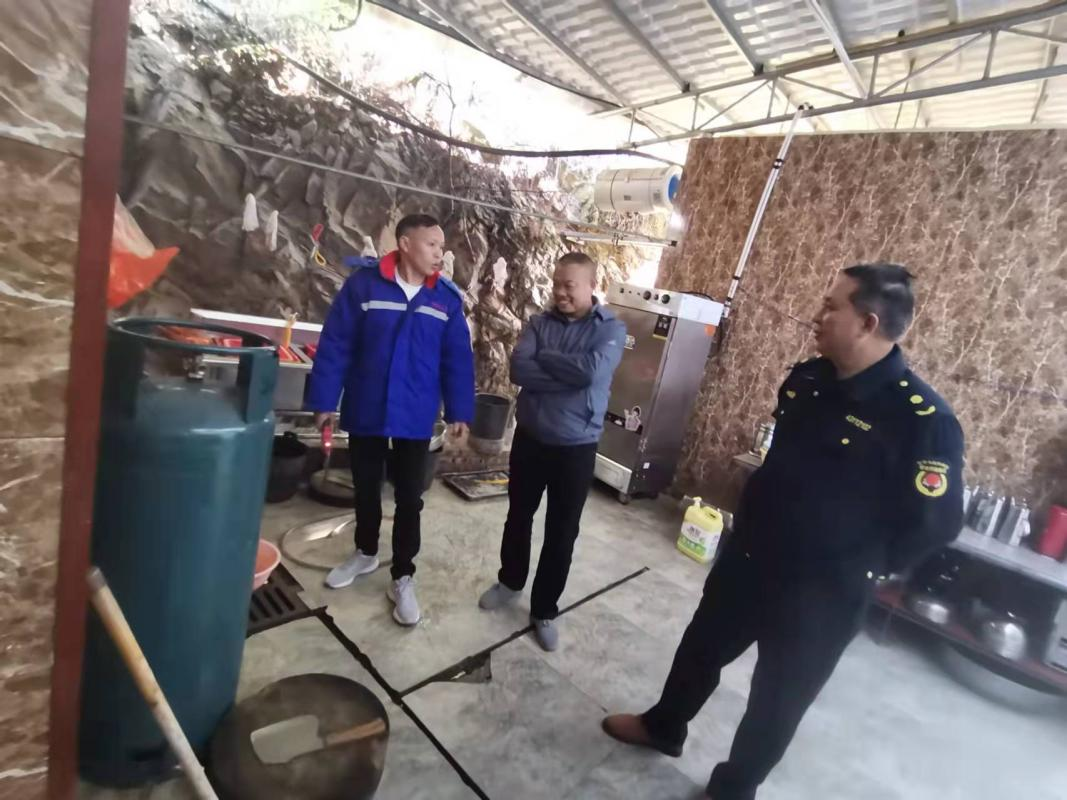 潘市镇：开展燃气行业安全生产百日大会战行动