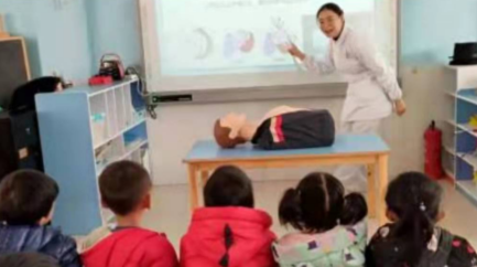 祁阳市中心幼儿园开展家长进课堂活动
