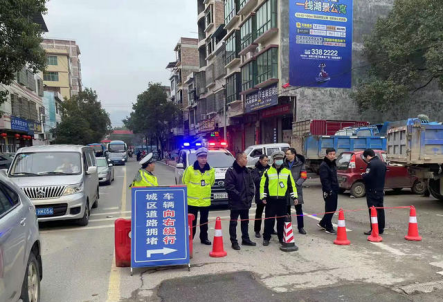 祁阳交警：“四个强化”全力做好元宵节道路交通安全工作