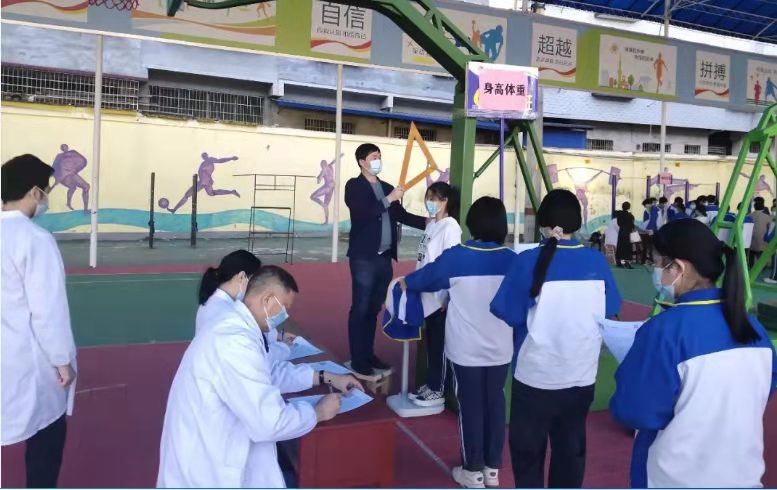 湖南祁阳：9000余名考生顺利完成高考体检