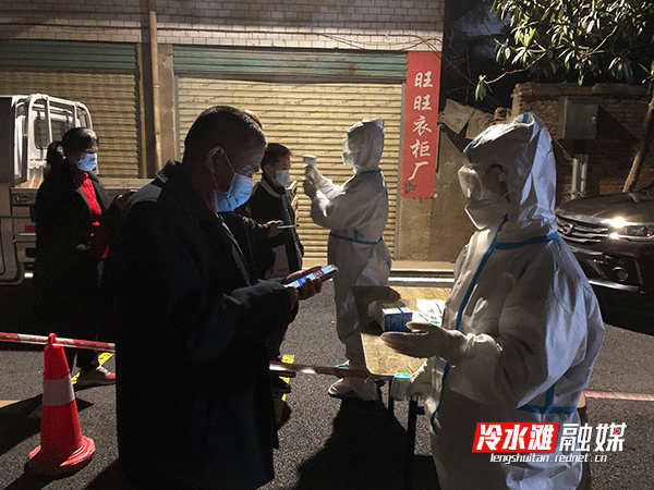 永州冷水滩：城市“慢”下来 防疫“快”起来