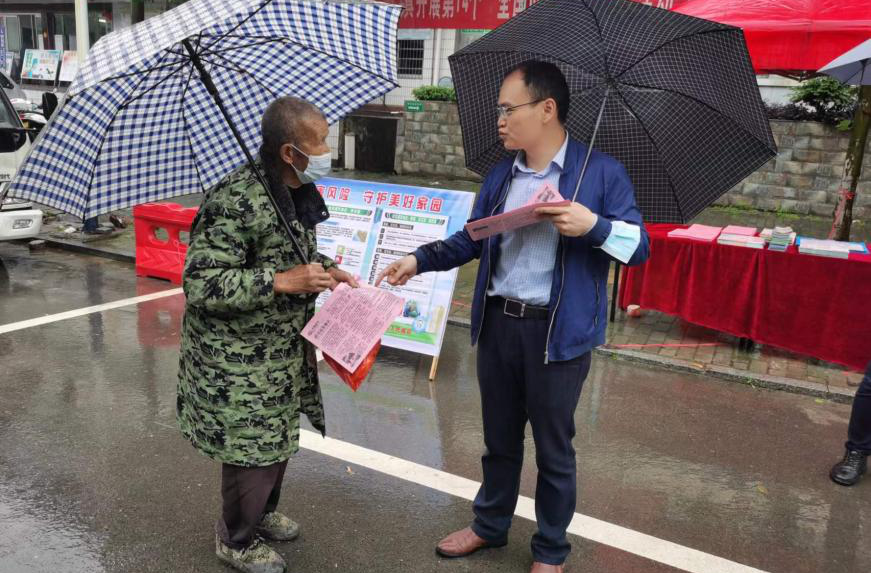 潘市镇开展全国防灾减灾日宣传活动