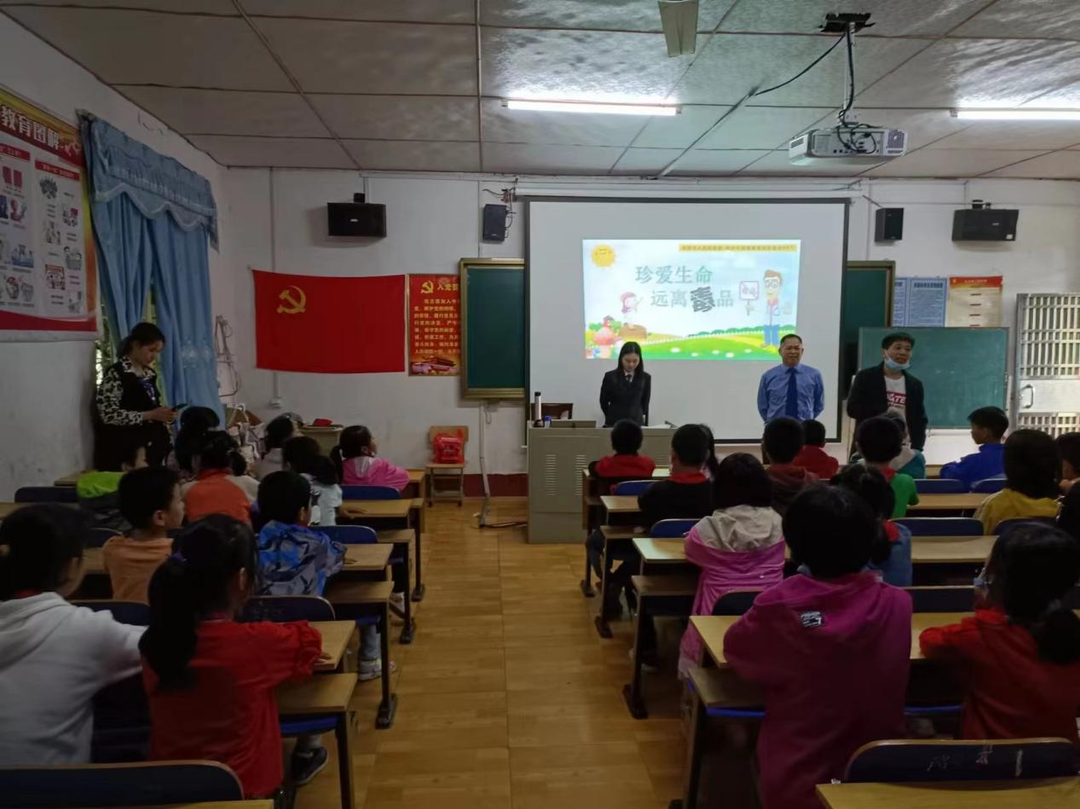 观音滩镇：禁毒宣传进校园