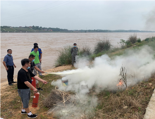 黄泥塘镇：应急演练强技能 未雨绸缪防险情