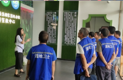 祁阳浯溪国家湿地公园管理局干部职工集体“充电”