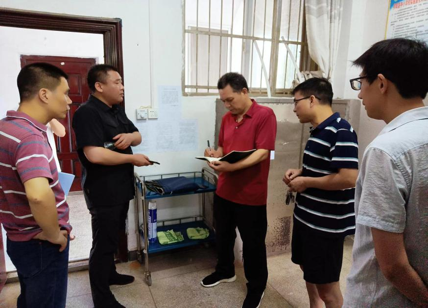永州市禁毒委员会督查祁阳市浯溪三中禁毒工作
