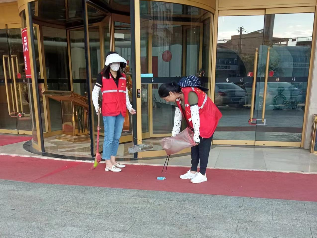 祁阳市妇联开展志愿服务活动