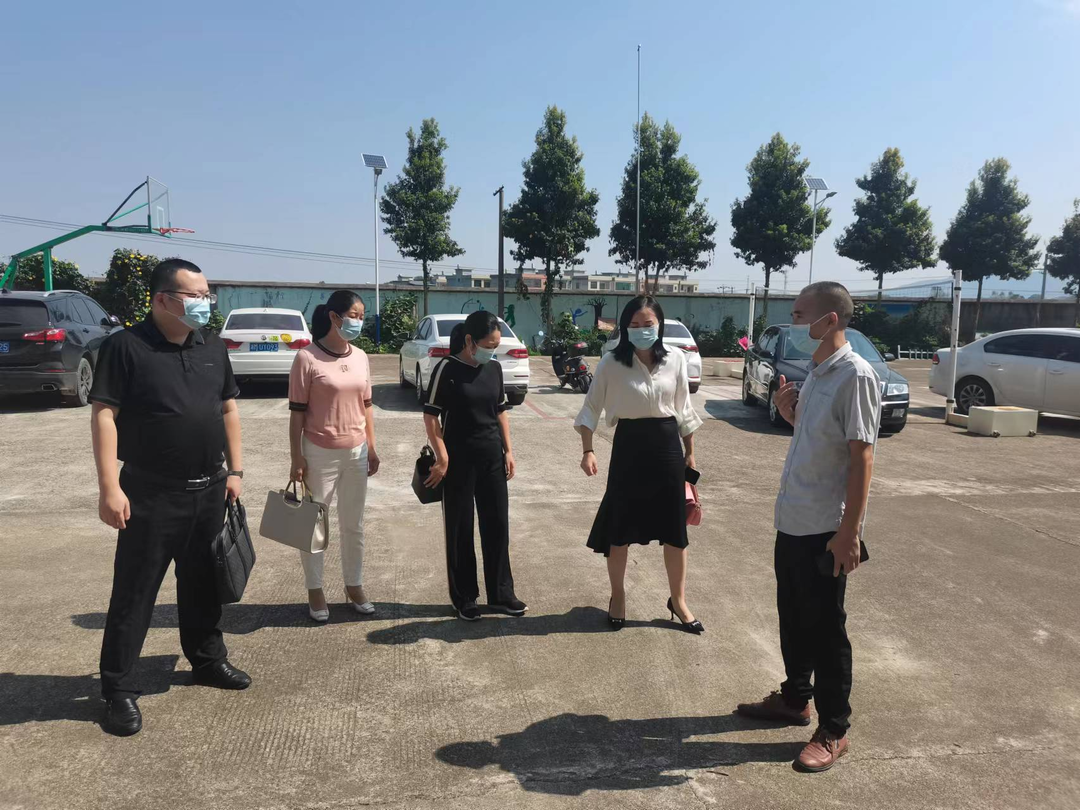 祁阳市妇联开展开学走访活动