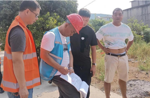 祁阳市公路建设养护中心：紧盯安全不松懈 确保施工环境安全