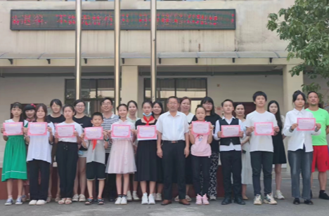 祁阳第三督学区举办2022年学生校园安全主题演讲比赛