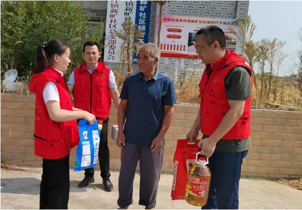 祁阳市退役军人服务中心开展重阳节敬老活动