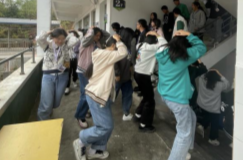 祁阳市职业中专开展防震减灾应急疏散演练