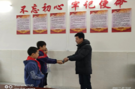 祁阳学子：拾遗万元还失主 良好美德传佳话