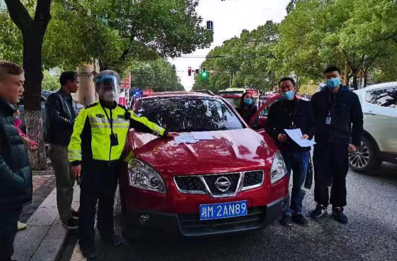 祁阳交警通过缉查布控拦截法院“查扣车”