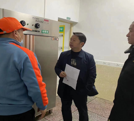 龙山街道：开展春季校园及周边安全检查