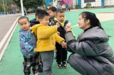祁阳市中心幼儿园开展防拐骗安全演练活动