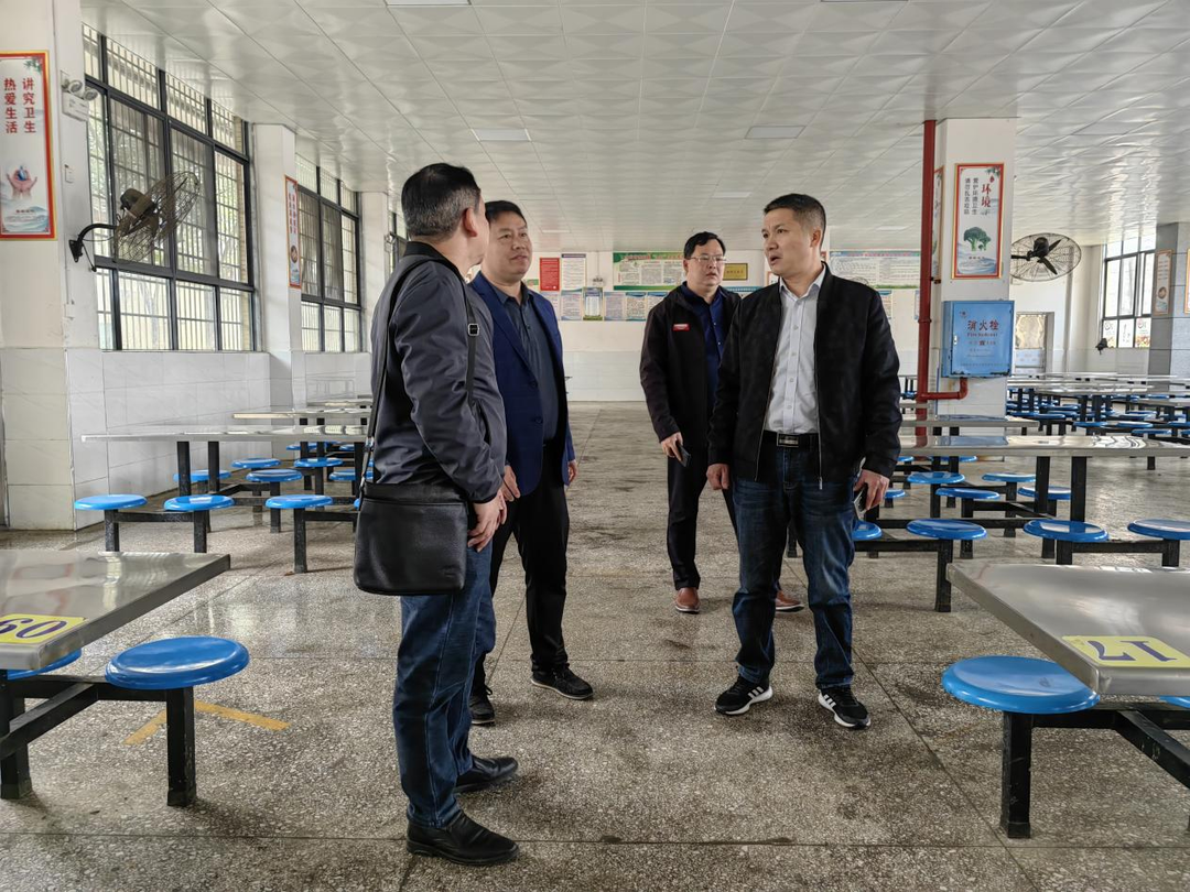 章乐督导调研白水镇学校食品安全工作