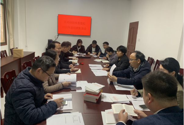 祁阳市委党校：“学雷锋˙保护湘江母亲河”