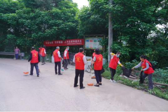 龙山街道宝塔街社区：致力环境保护  践行文明实践