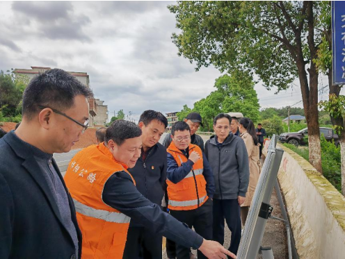 永州市公路建设养护中心来祁调研交通安全隐患整改问题