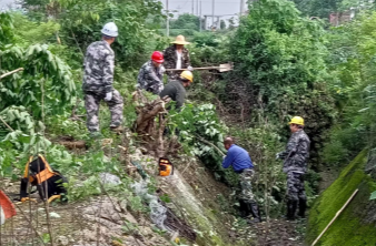 龙江桥水库灌区:奋力清淤扫障，确保碧水润良田