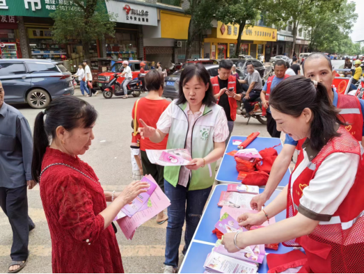 祁阳市民政局开展“树文明新风 破婚俗旧习”主题宣传活动