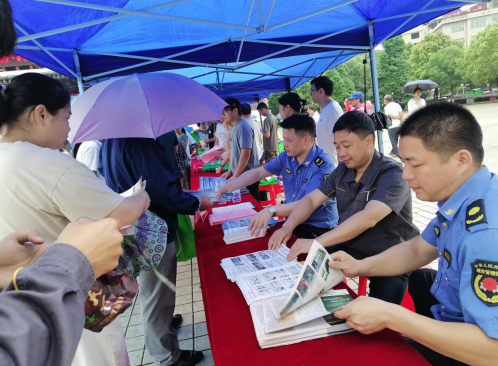 祁阳市城市管理和综合执法局开展禁毒宣传进社区活动