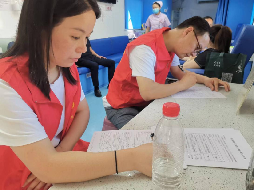 祁阳市信访局：无偿献血我先行 志愿服务暖人心