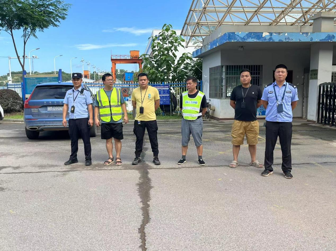 黄泥塘镇开展道路交通安全整治行动