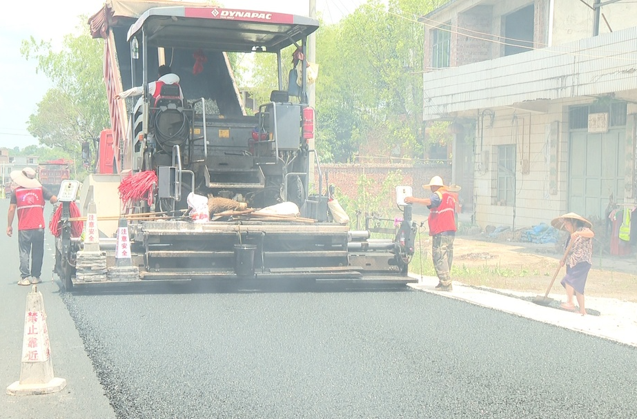 【学思想 强党性 重实践 建新功】祁阳：加快农村公路提质改造 全力构筑乡村振兴“快车道”
