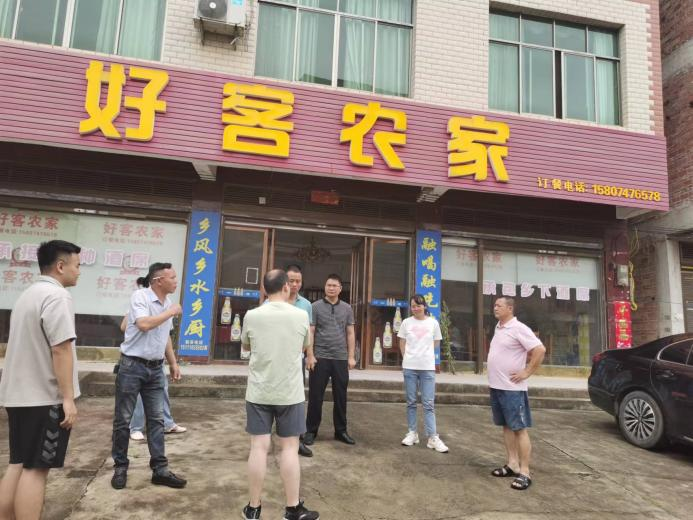 潘市镇：拧紧燃气“安全阀” 守住安全“生命线”