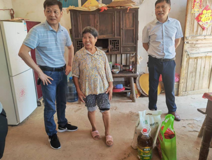 祁阳市环卫园林中心开展驻村帮扶走访活动