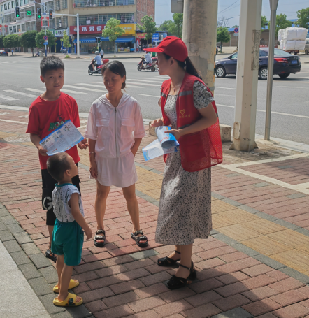 祁阳市委网信办开展“防溺水知识宣传”主题志愿服务活动