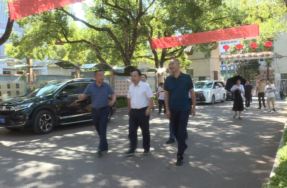 刘诚调研2023年中小学校（幼儿园）重点项目建设工作
