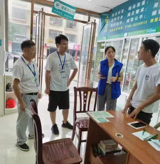 浯溪街道浯园社区开展“第五次经济普查”宣传志愿活动