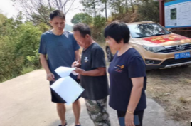 龚家坪镇开展水生态环境保护巡查专项行动