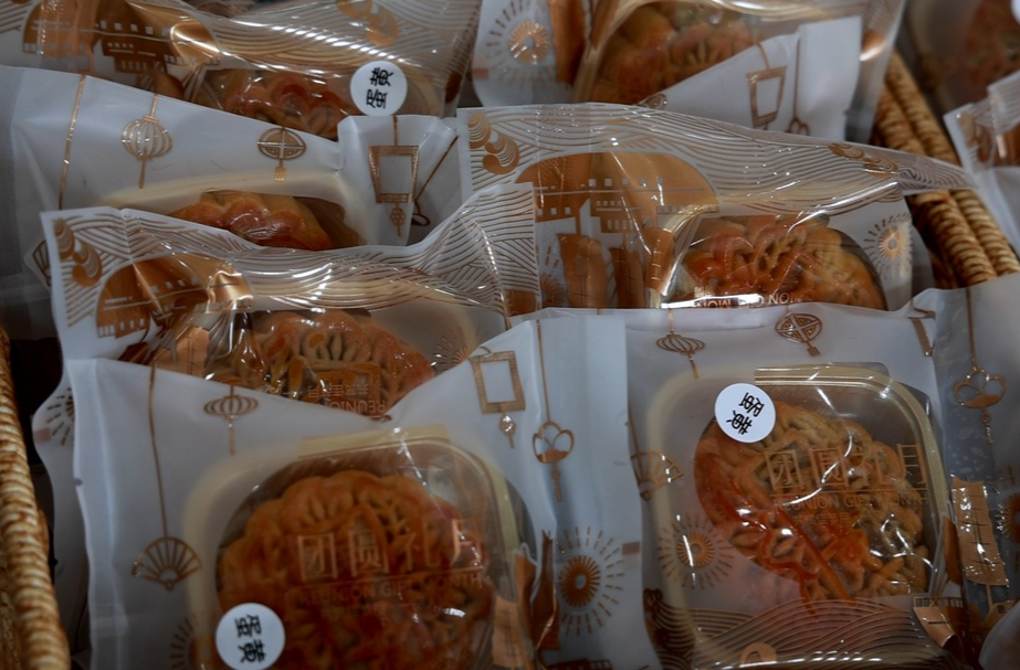 ​﻿​祁阳：千年美食融入“新”意 金槐月饼“秀”出健康