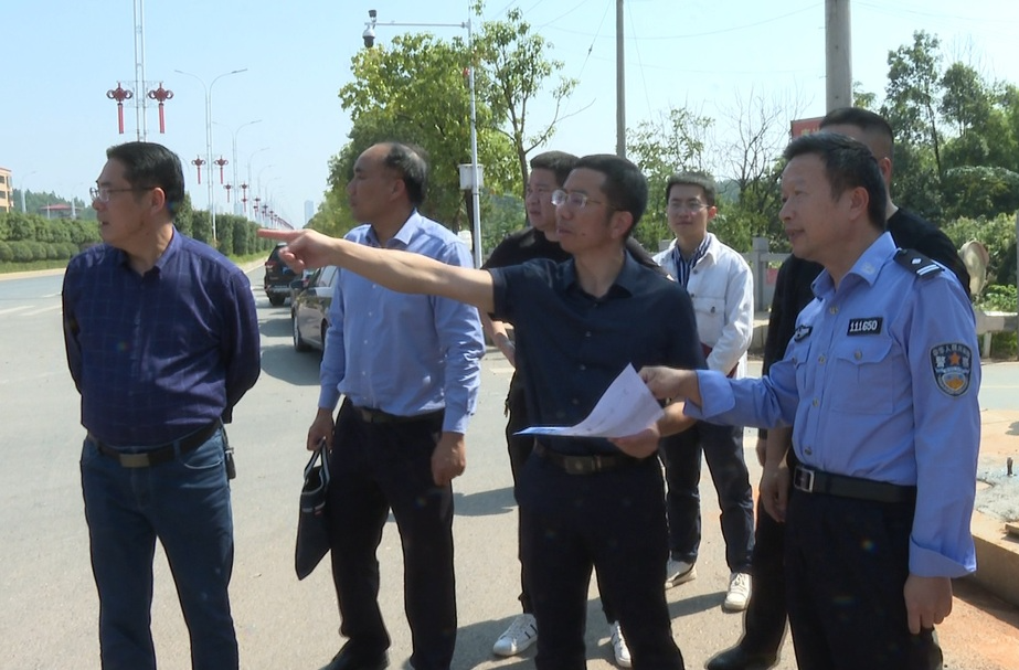 柏雄文督导调研重点项目建设