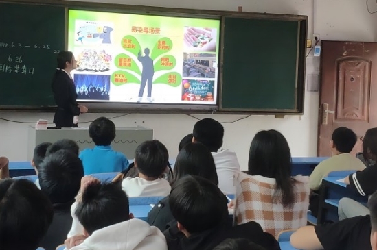 祁阳市法院开展法治宣讲活动