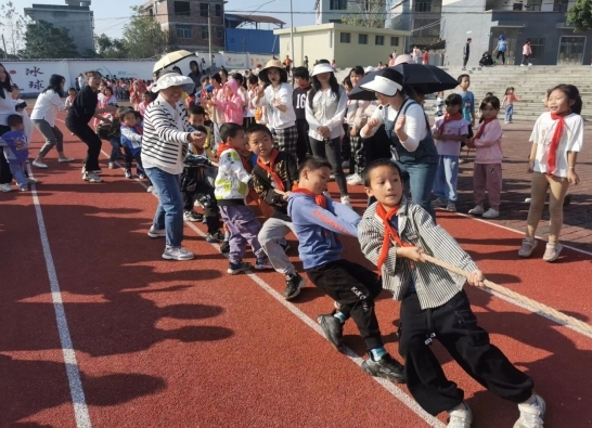 七里桥镇中心小学 ： “凝”绳聚力 “拔“”出精彩