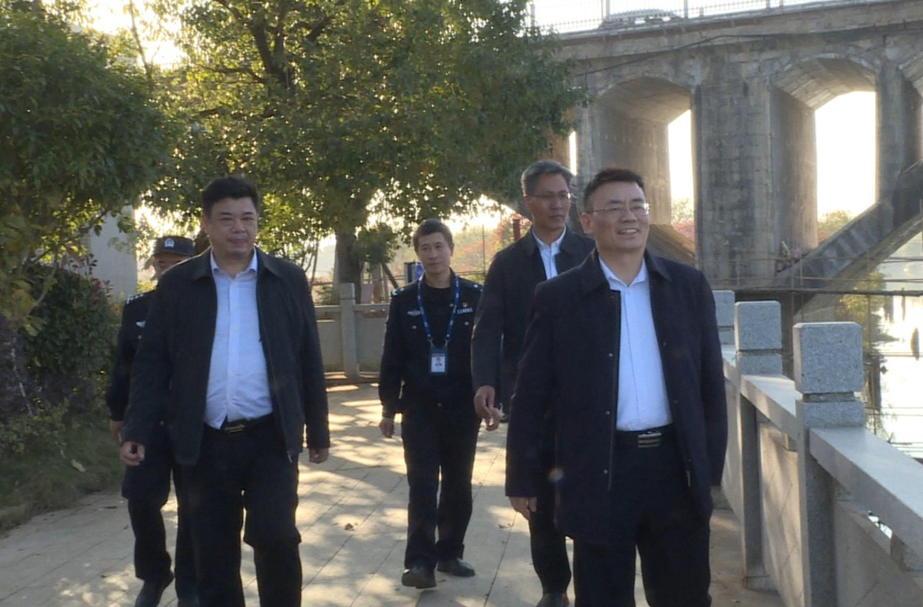 车丽华来祁阳开展巡河巡林工作
