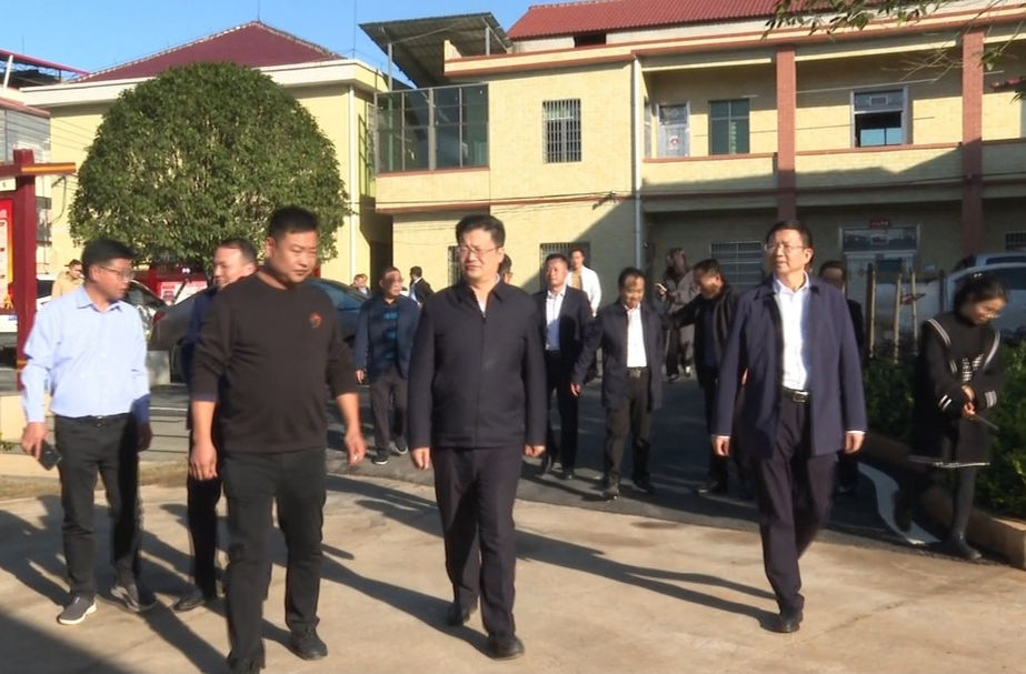 陈爱林赴祁阳市富里村调研乡村振兴工作