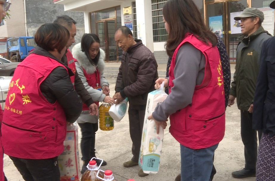 祁阳市义工联开展助老送温暖行动