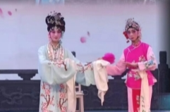 祁阳：“娃娃”唱大戏  三年扛大旗